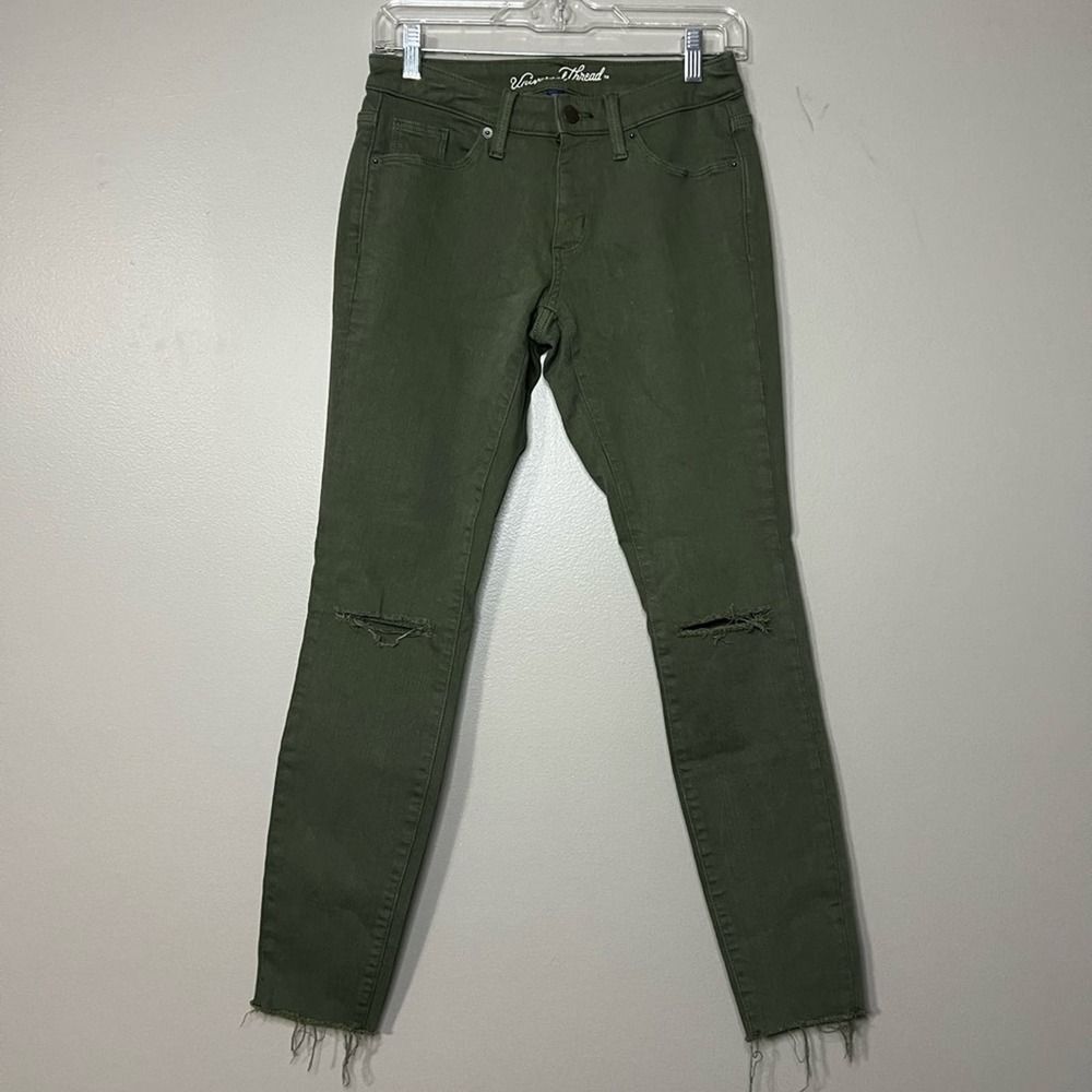 Universal Thread Olive Army Green Mid Rise Jegging Raw Hem Women's size 2/26R